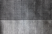 Lambswool Houndstooth Scarf, Black-and-White