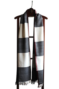 Lambswool Chequered Scarf, Black-and-White With Red Border